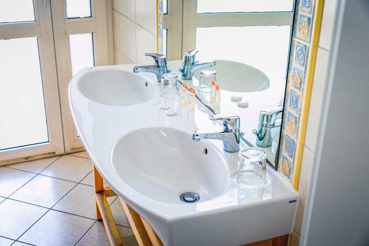 Hellada Aparthotel 2*